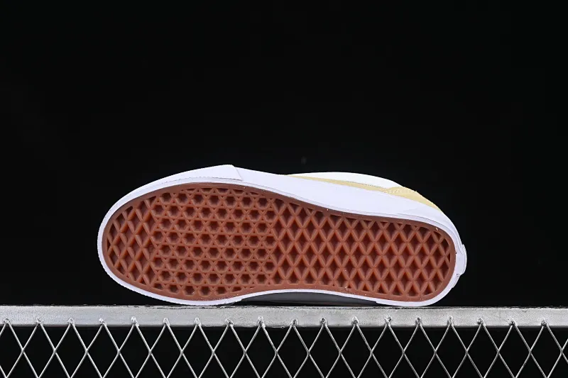 All categories Vans Vans series Vans Low Vans low-top Vans Knu Skool Vans low-top retro casual fat bread shoes VN000CRPD3Z